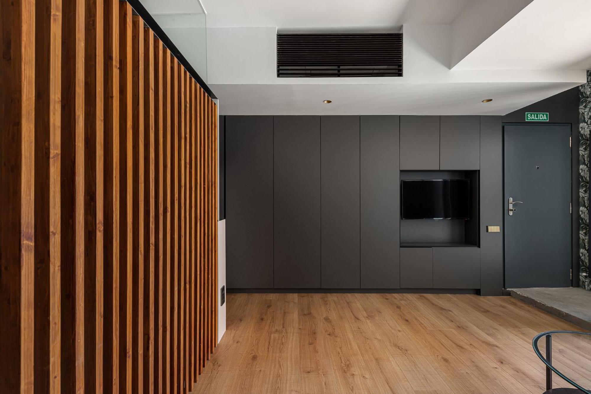 Apartamento De Diseno En Caleido Madrid